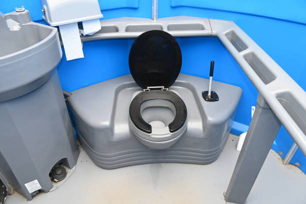 Best High-end porta potty rental  in Cavalero, WA